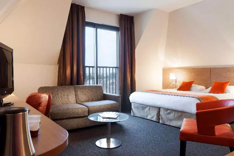 スタンダードルーム, Kyriad Hotel Strasbourg Lingolsheim
