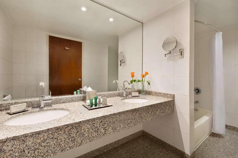 Номер Стандарт, Kyriad Toulouse Blagnac Aéroport