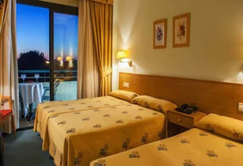 プールビュースタンダードルーム, Oca Vermar