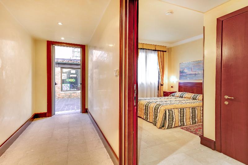 Номер Economy, Panorama