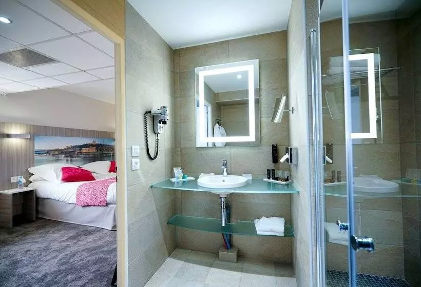 Standart Oda, Saphir Lyon