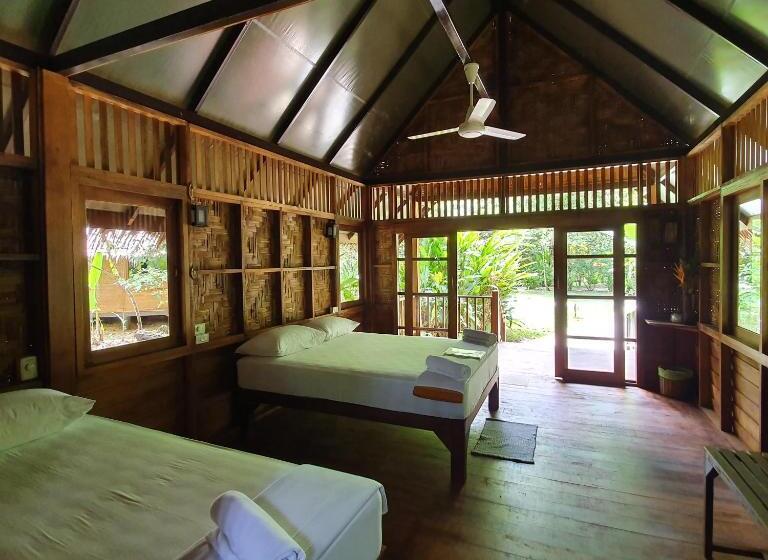 بنجلو قياسى, Our Jungle House