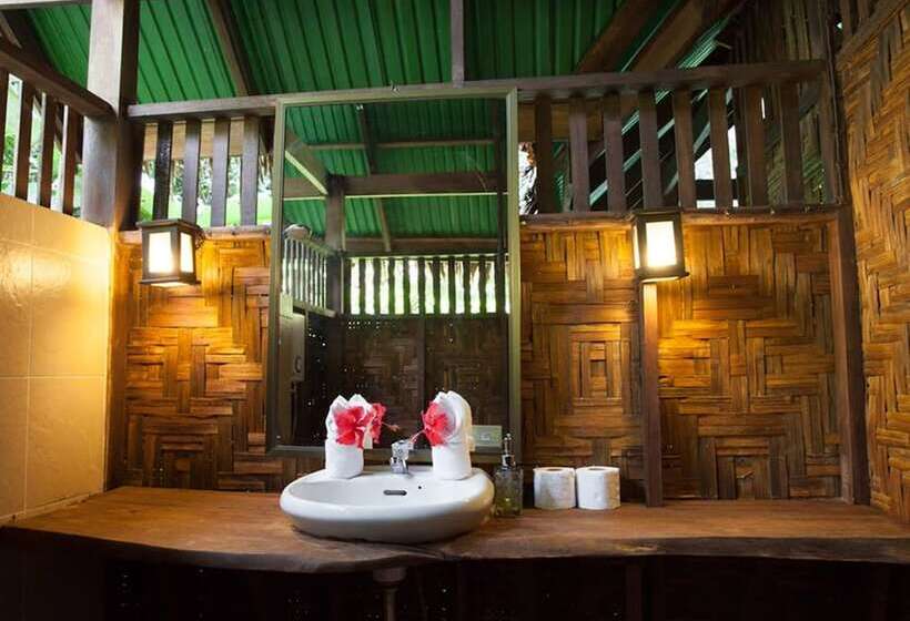 بنجلو قياسى, Our Jungle House