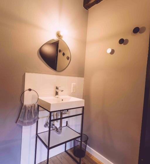 스탠다드 룸 공동 욕실, Edelfuchs Lodge