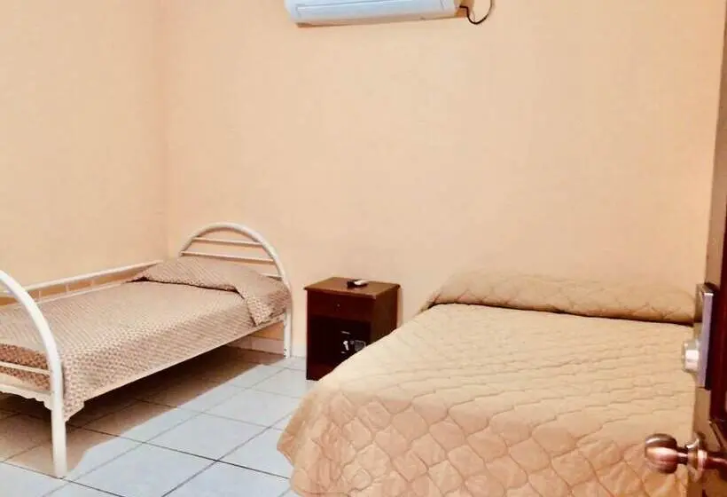 اتاق استاندارد سه نفره, Ecotel