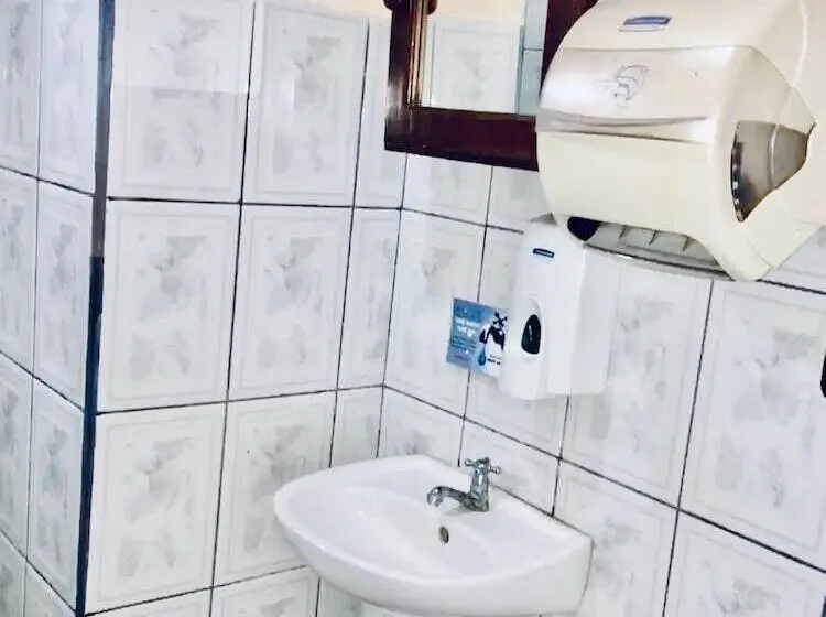 اتاق استاندارد سه نفره, Ecotel