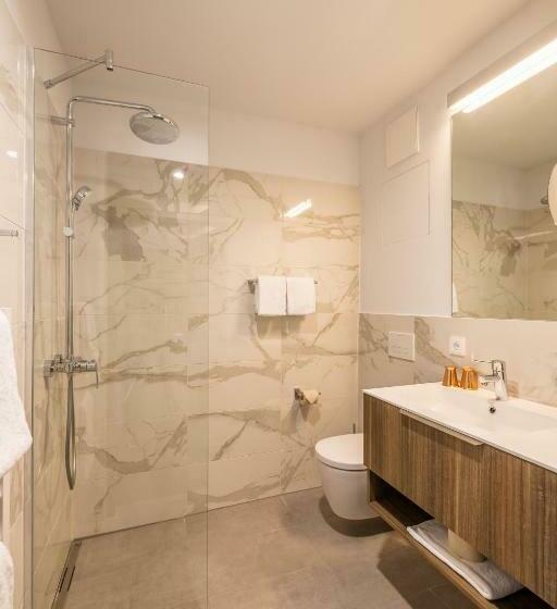 اتاق لوکس خانوادگی, Maseven München Messe Trudering