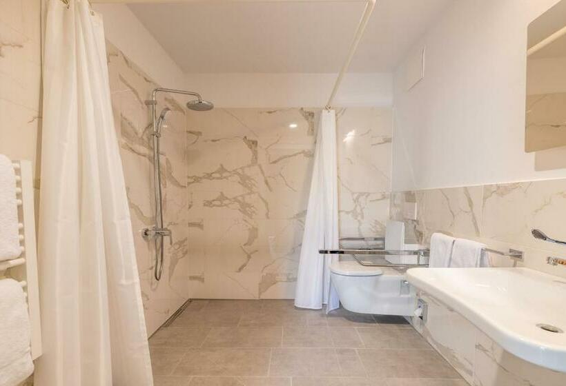 Семейный Номер Deluxe, Maseven München Messe Trudering