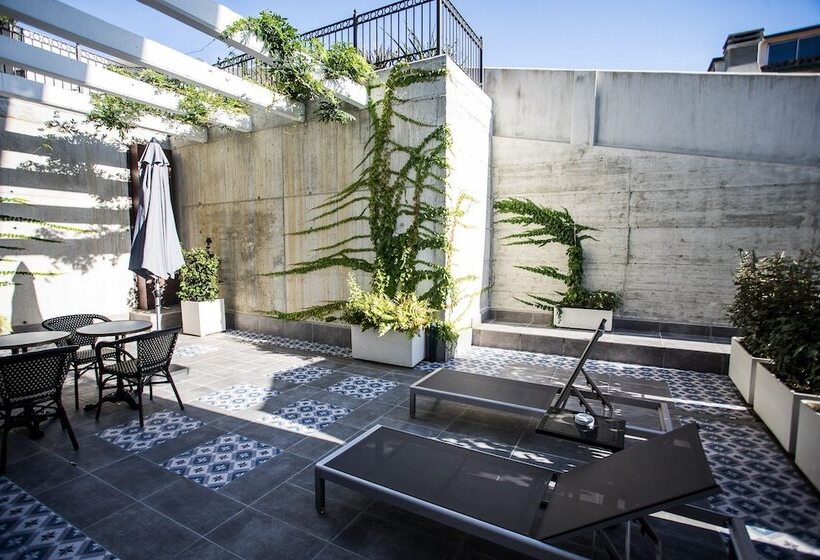 سوئیت جونیور با تراس, Villa Eugenia Boutique