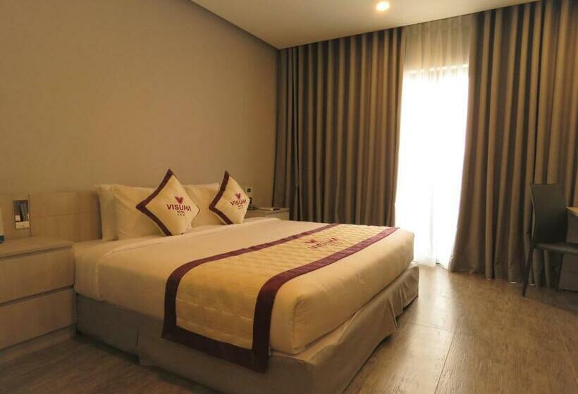 اتاق لوکس, Visuha