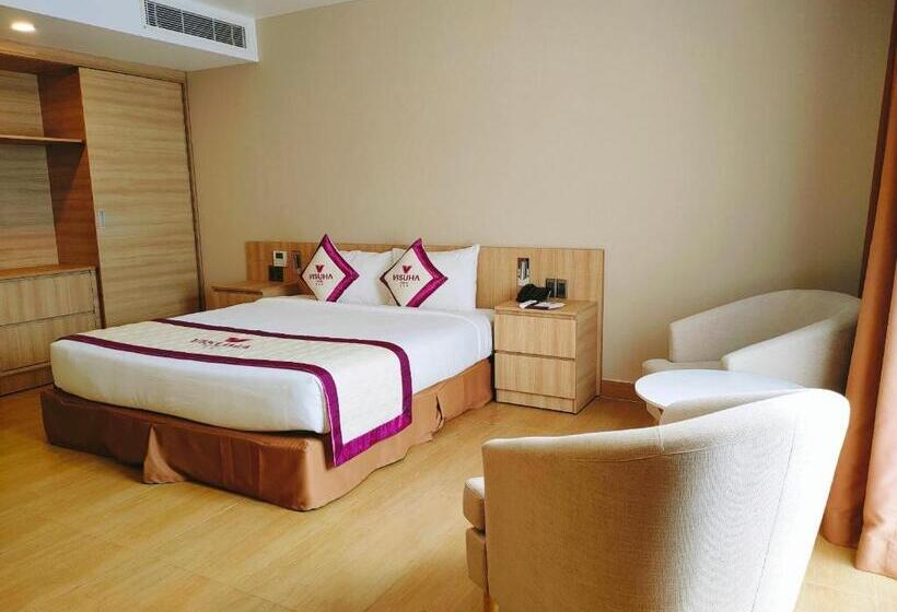 اتاق سوپریور, Visuha