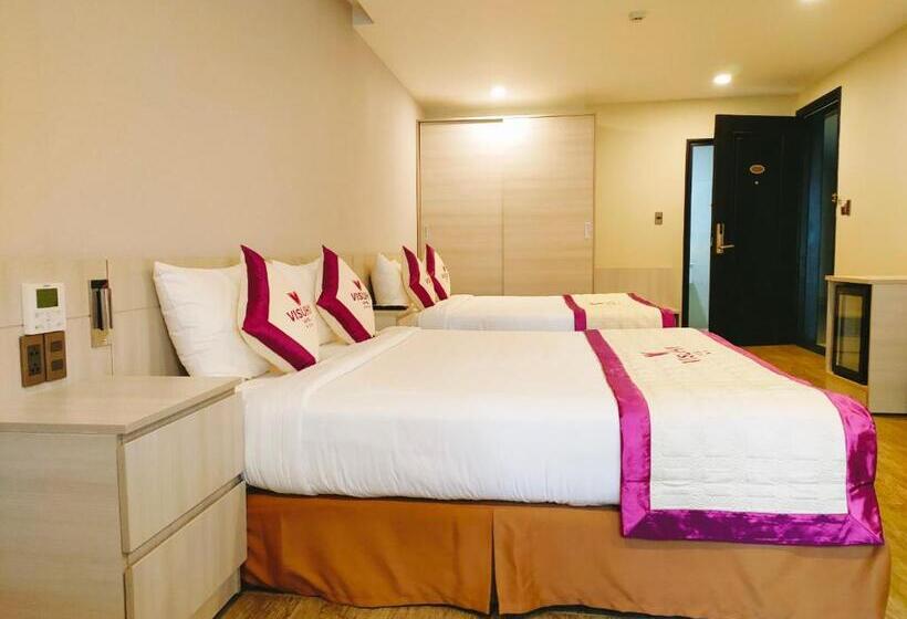 اتاق سوپریور خانوادگی, Visuha