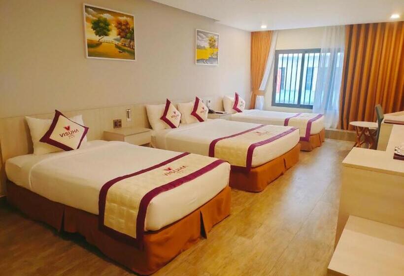 اتاق سوپریور خانوادگی, Visuha