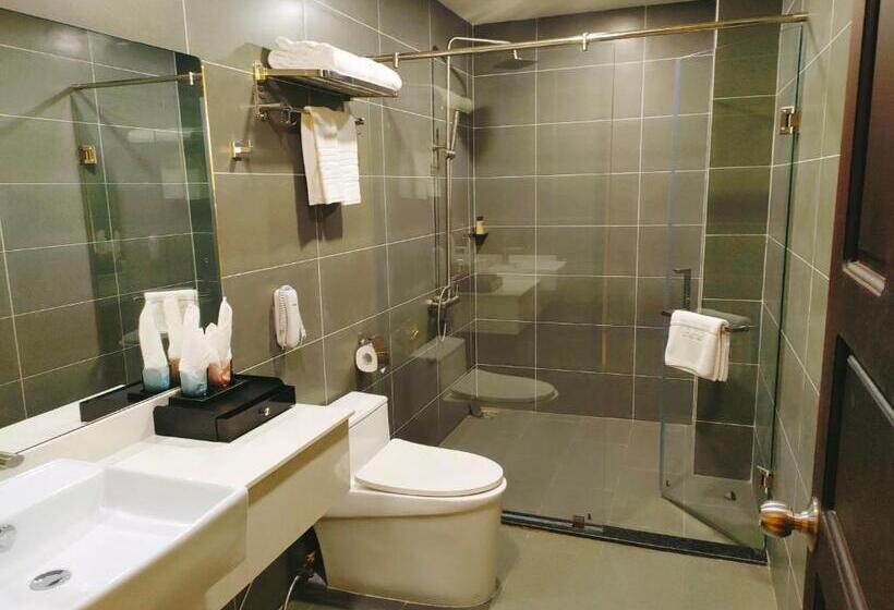 اتاق استاندارد, Visuha