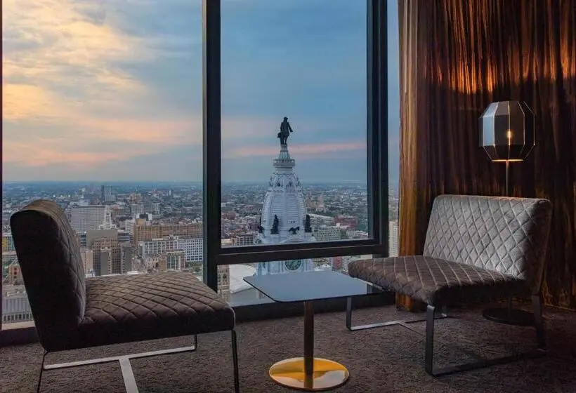 سوئیت با تخت بزرگ, W Philadelphia
