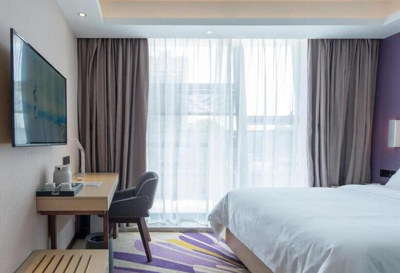 Номер Deluxe Кровать Кинг, Lavande Hotel Nanjing South Railway Station Dinghe Bridge