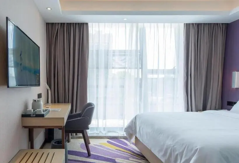 キングサイズベッドのデラックスルーム, Lavande Hotel Nanjing South Railway Station Dinghe Bridge