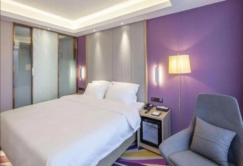 キングサイズベッドのデラックスルーム, Lavande Hotel Nanjing South Railway Station Dinghe Bridge