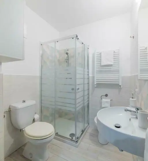 Huoneisto 1 Makuuhuone Pohjakerros, Le 4 Perle Apartments