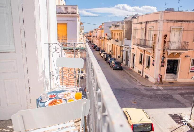 Апартаменты 1 Спальня с Балконом, Le 4 Perle Apartments
