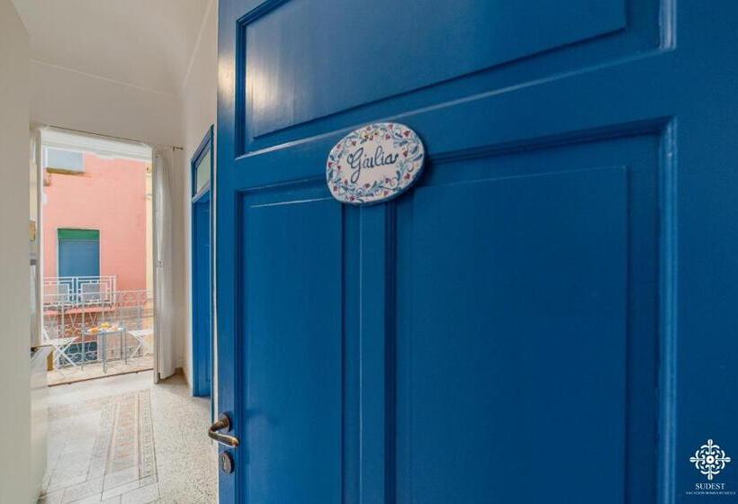 1 Schlafzimmer Apartment mit Balkon, Le 4 Perle Apartments