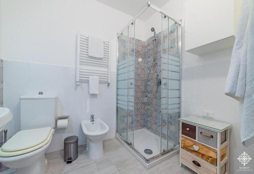 バルコニー付き１ベッドルームアパートメント, Le 4 Perle Apartments