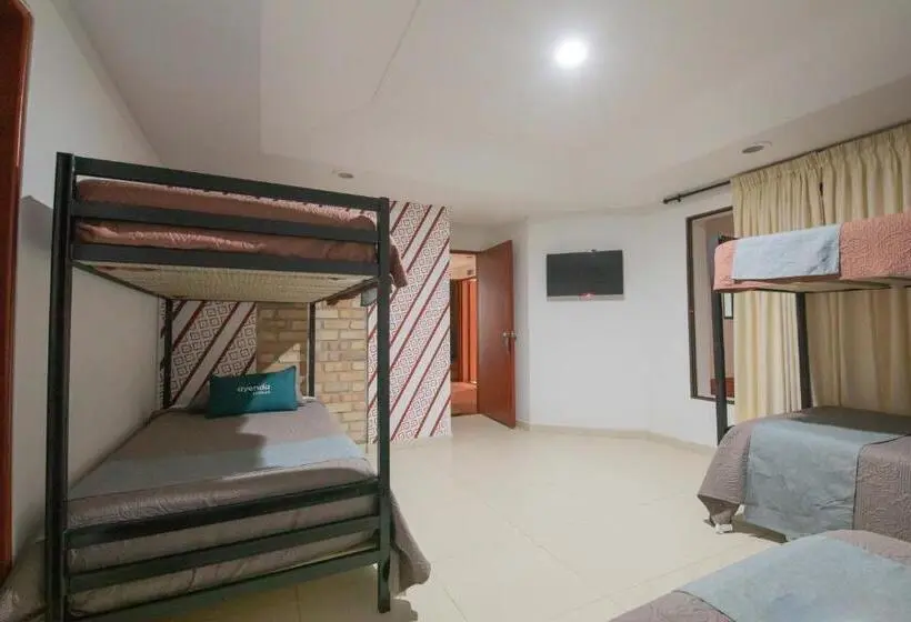 Perhehuone, Hostal Amanari