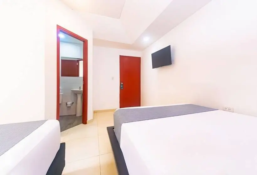 Standard Kolmen Hengen Huone, Hostal Amanari