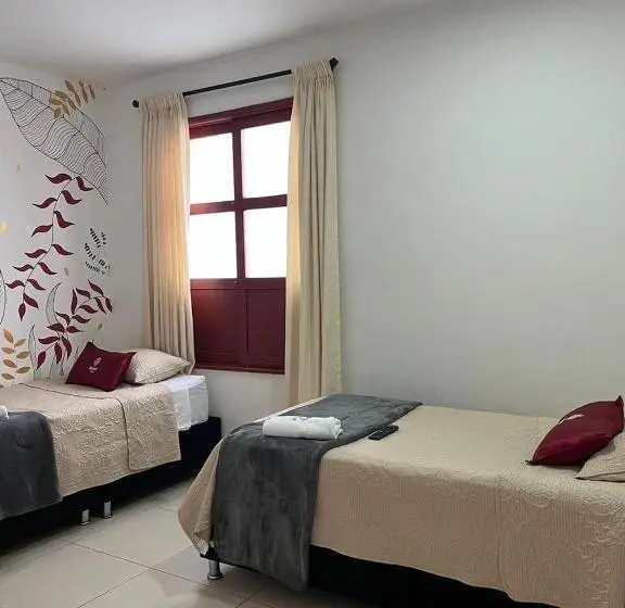 Standard Kolmen Hengen Huone, Hostal Amanari