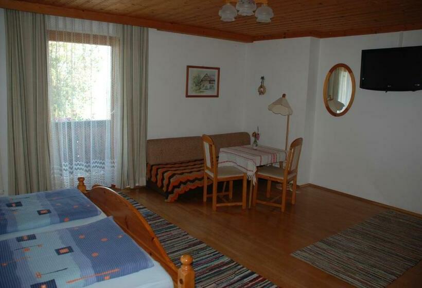 غرفة قياسية مزوَّدة بشُرفة, Gästehaus Der Gamser Winzerstube