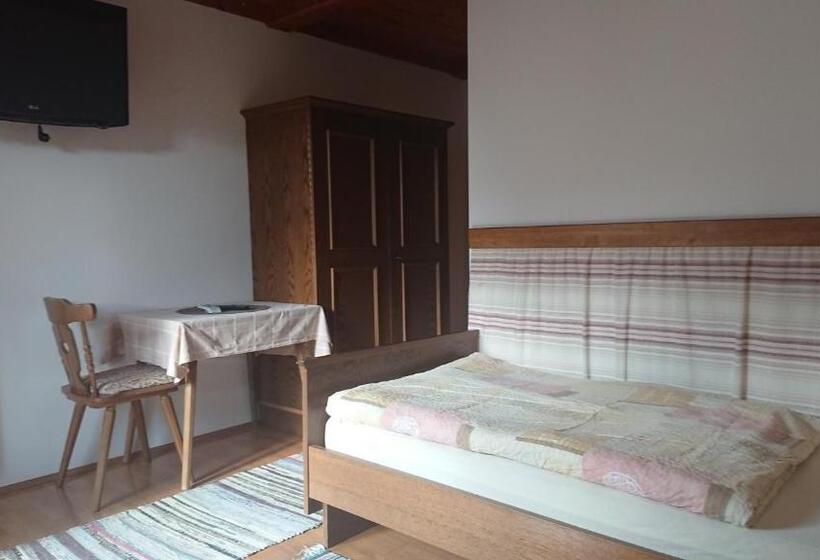 غرفة قياسية فردية مزودة بشُرفة, Gästehaus Der Gamser Winzerstube