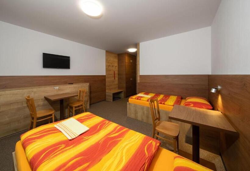 חדר דלוקס, Penzion Lenka