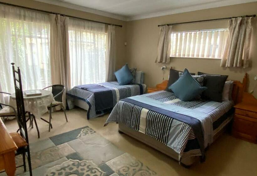 패밀리 룸, Tula@159