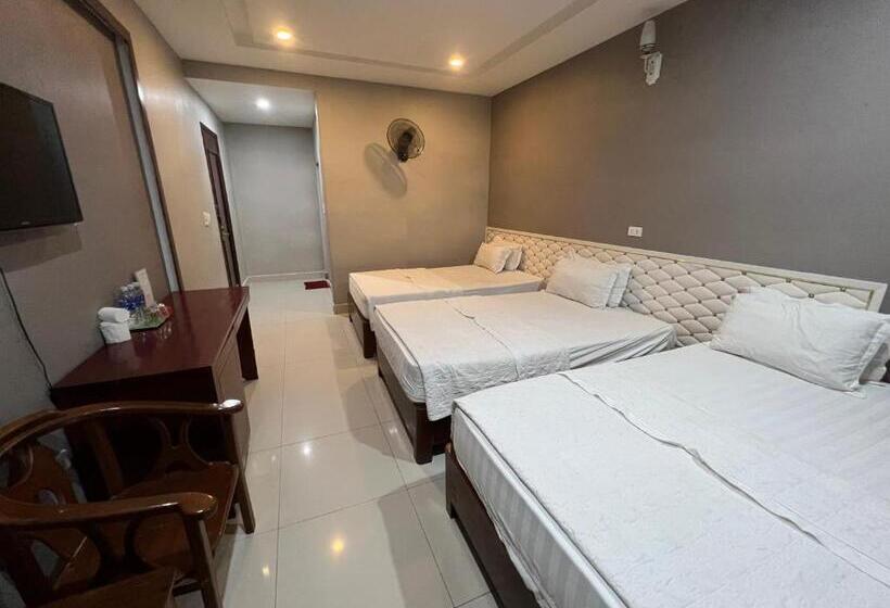 اتاق ساده سه‌ نفره, Hoang Ngan 1 Hotel   Tp. Vinh