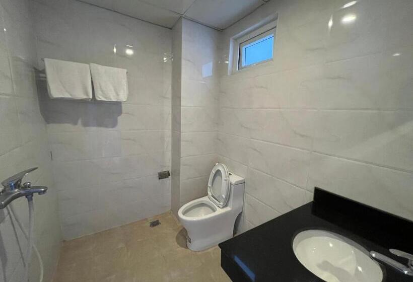 اتاق ساده سه نفره, Hoang Ngan 1 Hotel Tp. Vinh