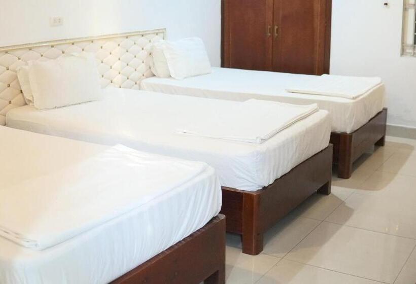 اتاق ساده سه نفره, Hoang Ngan 1 Hotel Tp. Vinh