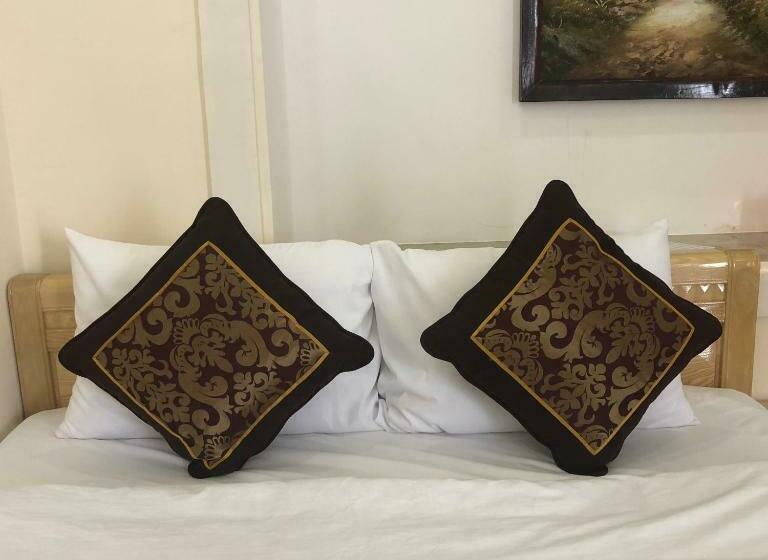 اتاق لوکس چهار تخته, Kim Ngân Hotel Buôn Ma Thuột