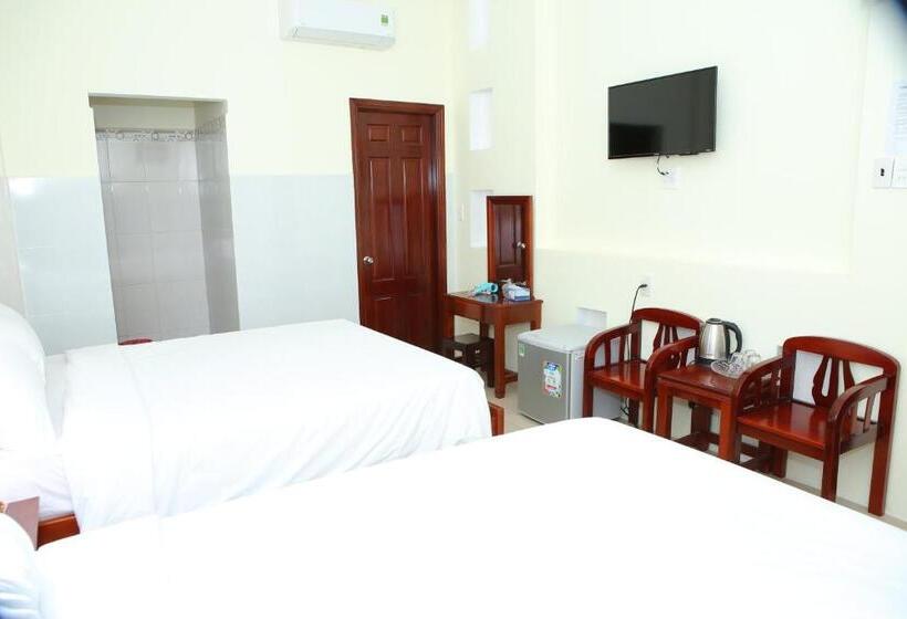 اتاق اکونومی, Khách Sạn Tnk