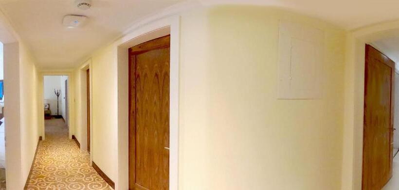 2 Bedrooms Apartment City View, The Apartments