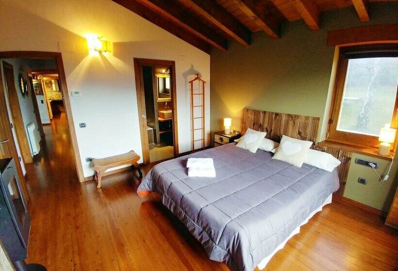 Дом 3 Спальни, Casa Campelles I