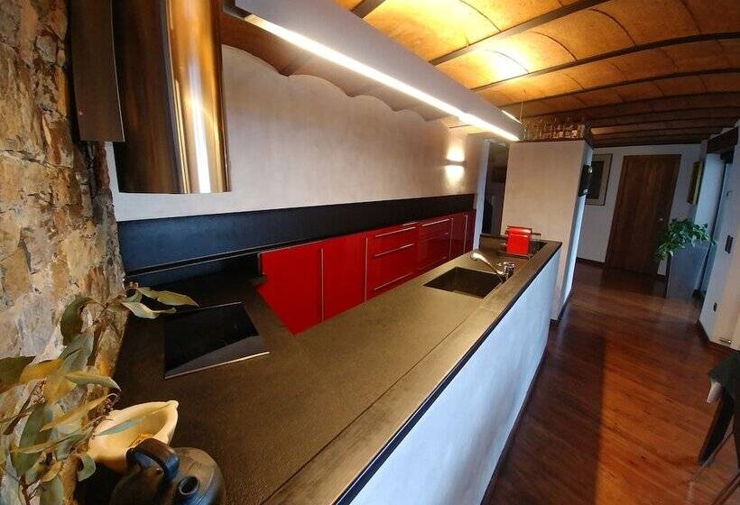 Дом 3 Спальни, Casa Campelles I