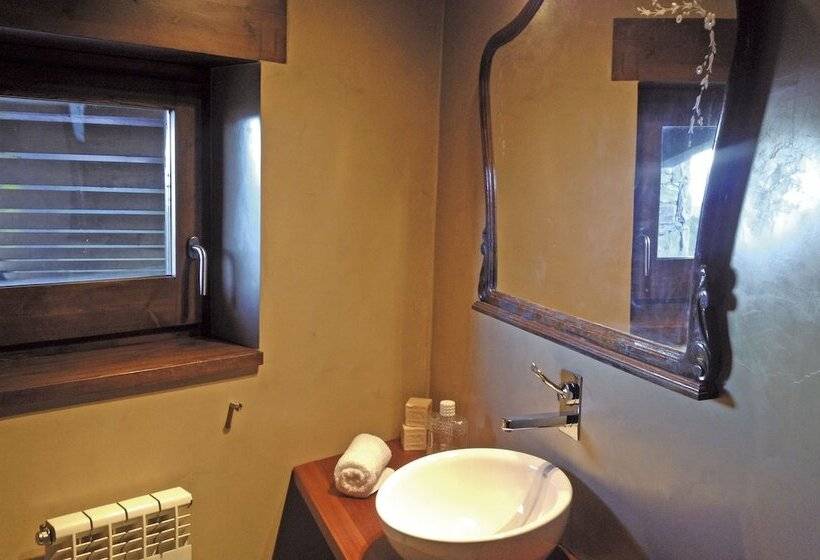 Дом 3 Спальни, Casa Campelles I