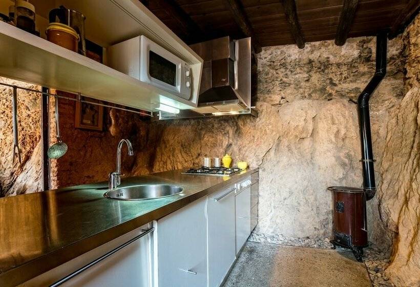 בית, 2 חדרי שינה, El Risco Del Lomero