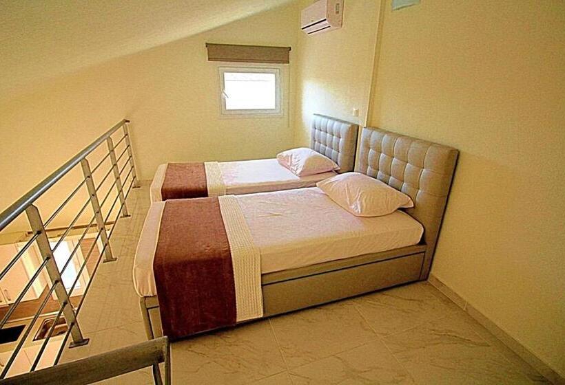 Люкс Дюплекс, Imagine Luxury Suites
