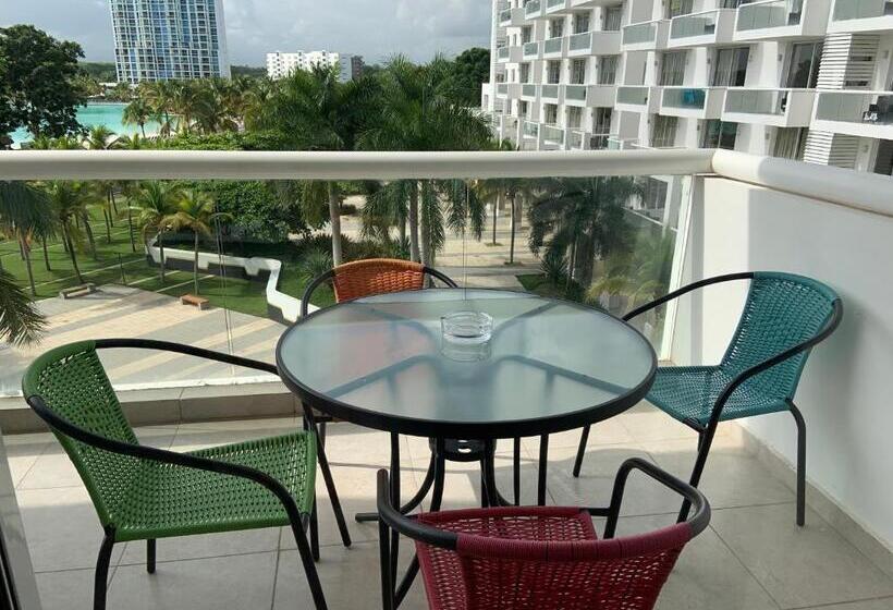 Четырехместный Номер Стандарт с Балконом, Town Center Paradise In Playa Blanca