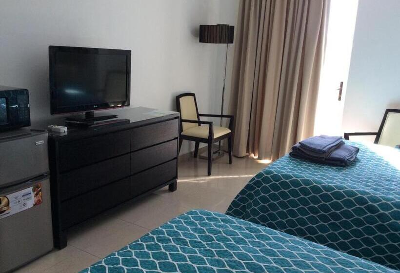 발코니가 있는 4인용 스탠다드 룸, Town Center Paradise In Playa Blanca