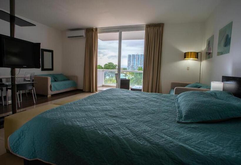 패밀리 스튜디오, Town Center Paradise In Playa Blanca