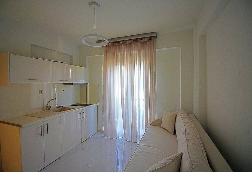 סוויטת ג'וניור, Imagine Luxury Suites