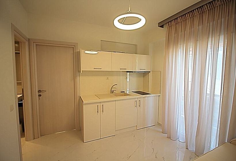 סוויטת ג'וניור, Imagine Luxury Suites