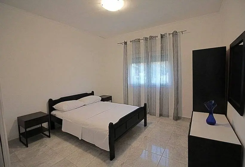 ２ベッドルームハウス, Imagine Luxury Suites